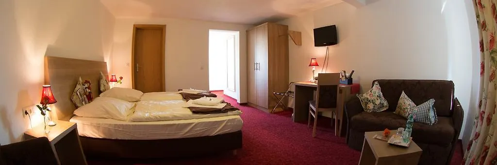 Boutiquehotel Goldene Rose - Self-Check-In Rothenburg ob der Tauber 3*,